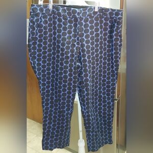 Womans Lane Bryant Capri Pants Plus size 20 Blue and Black Polka Dots